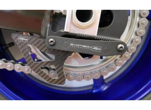 gallery image of Yamaha MT-10 / FZ-10 / R6 / R1 Carbon Fibre Toe Guard